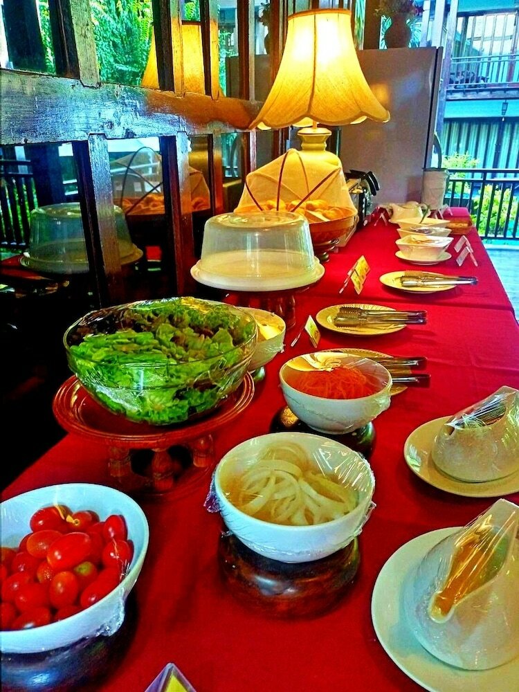 Hotel Yantarasri Resort