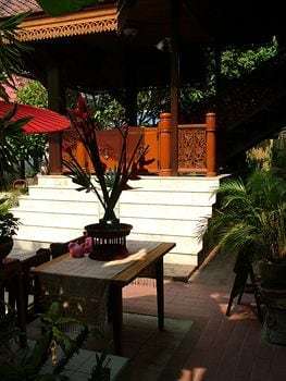 Hostal Siri House Bed And Breakfast