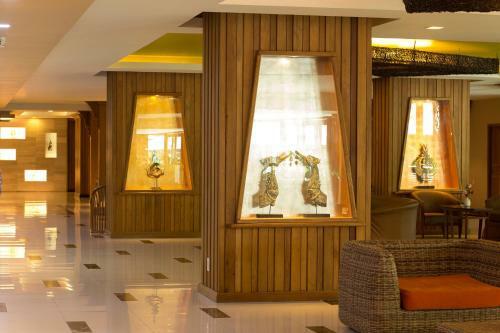 Khum Phucome Hotel