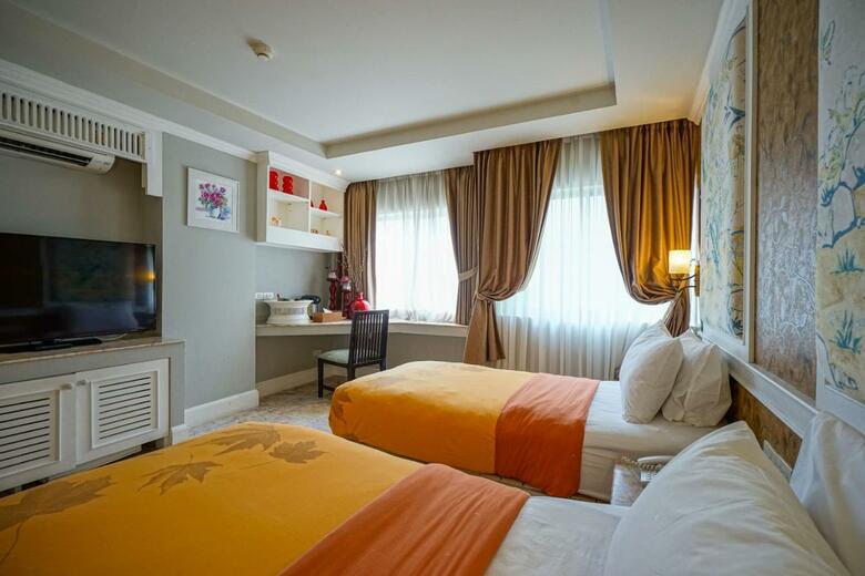 Hotel At Pingnakorn