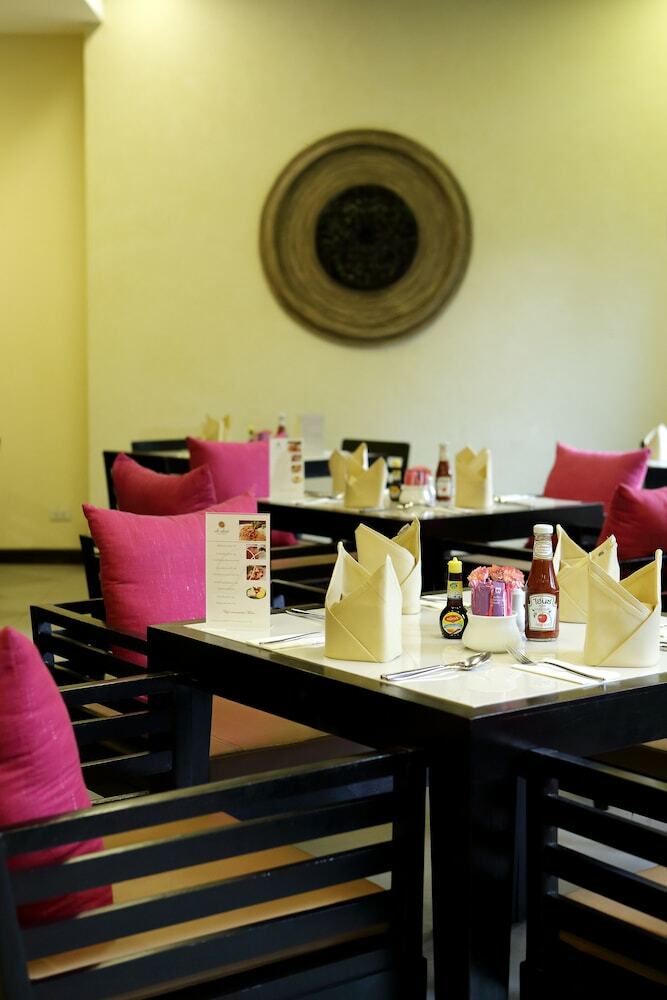 De Chai The Colonial Hotel