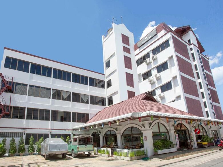 Winner Inn Hotel