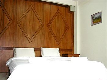 Apartamentos Sa-nguan Malee Mansion