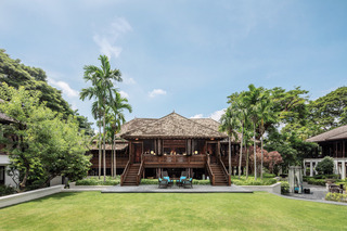 Hotel 137 Pillars House