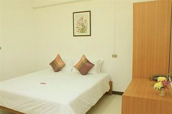 Hotel Baan Ngern Village