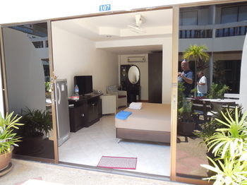 Hotel Blue Sky Residence