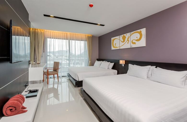 Hotel The Charm Resort Phuket