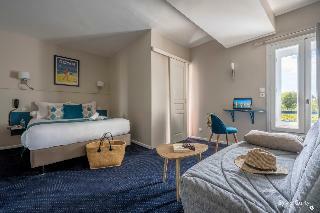 Un Hotel Sur Le Port