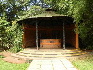 Hotel Octagon Lodge