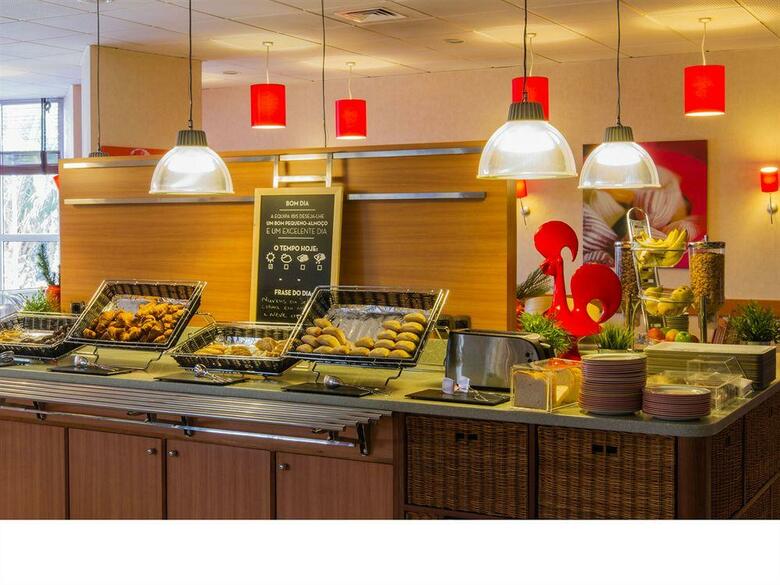 Hotel Ibis Porto Gaia
