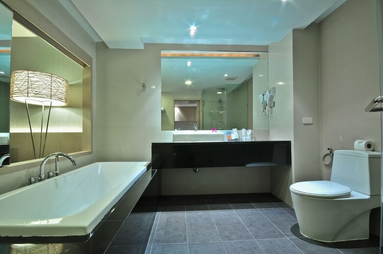 Hotel Citrus Heights Patong Phuket By Compass Hospitality