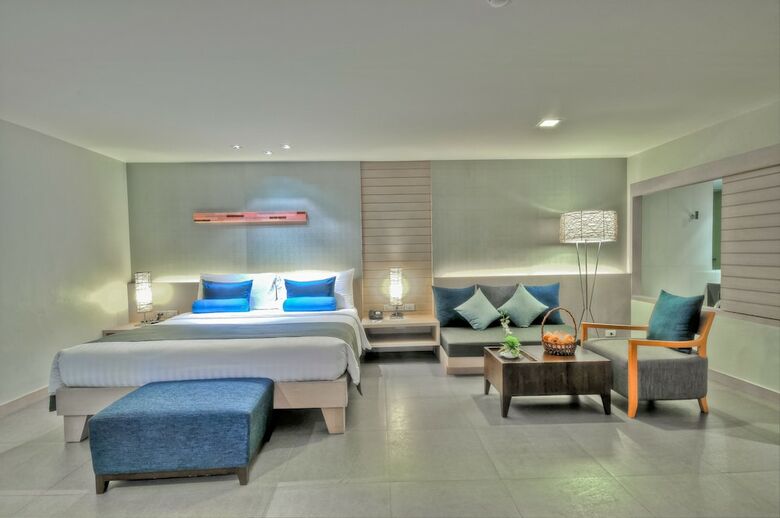 Hotel Citrus Heights Patong Phuket By Compass Hospitality