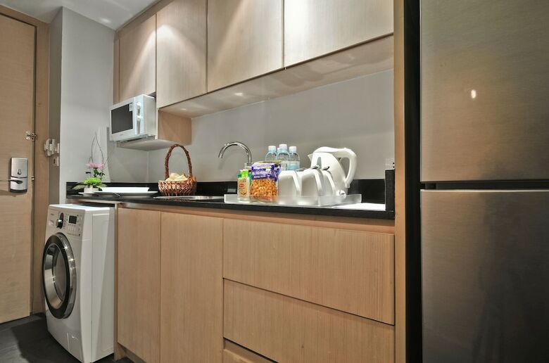 Hotel Citrus Heights Patong Phuket By Compass Hospitality