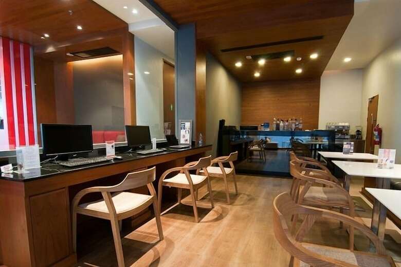 Hotel Citrus Heights Patong Phuket By Compass Hospitality