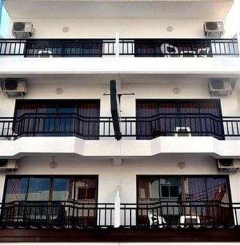 Albergue Benetti House