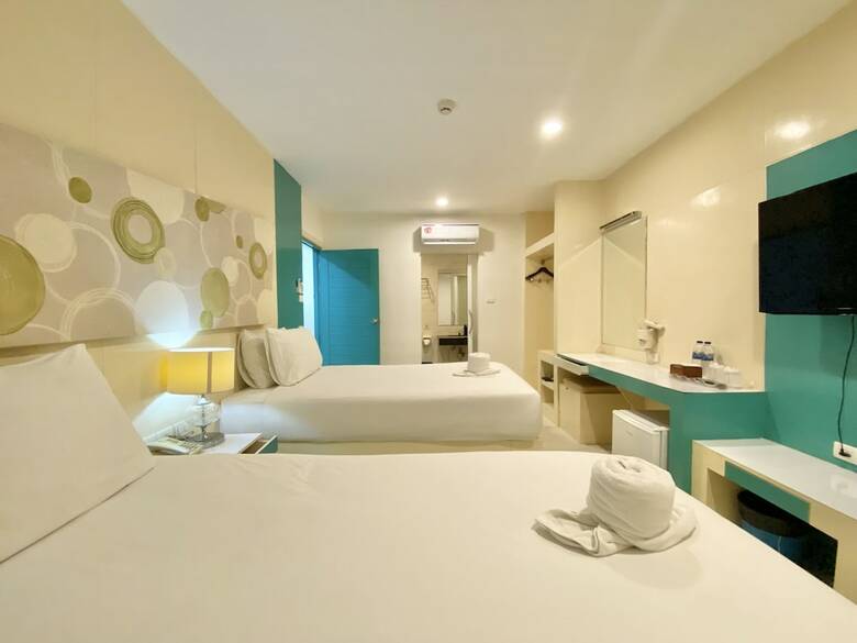 Hotel Patong Holiday