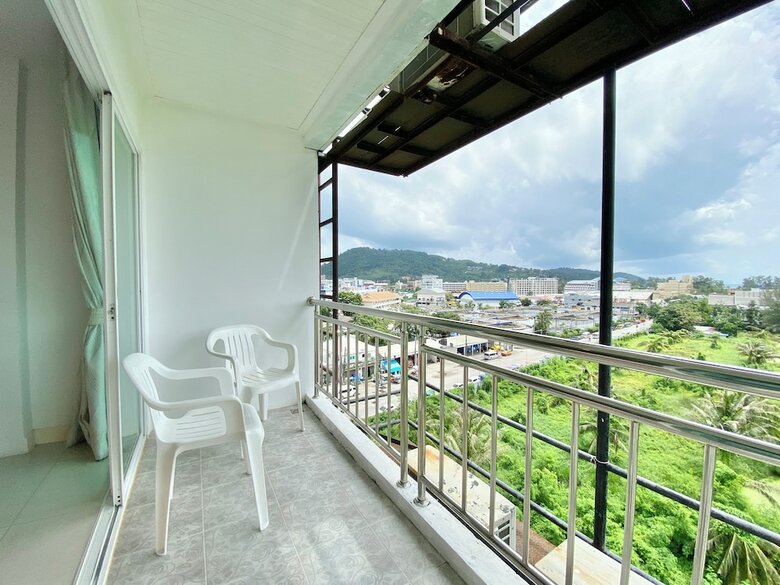 Hotel Patong Holiday