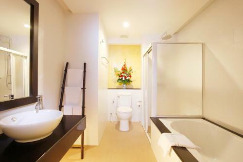 Hotel Palmyra Patong Resort Phuket