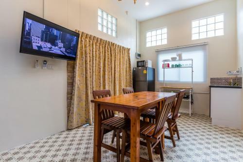 Hostal Eriksson Guesthouse