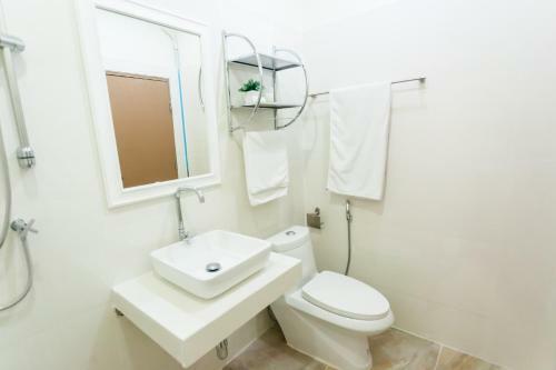 Hostal Eriksson Guesthouse