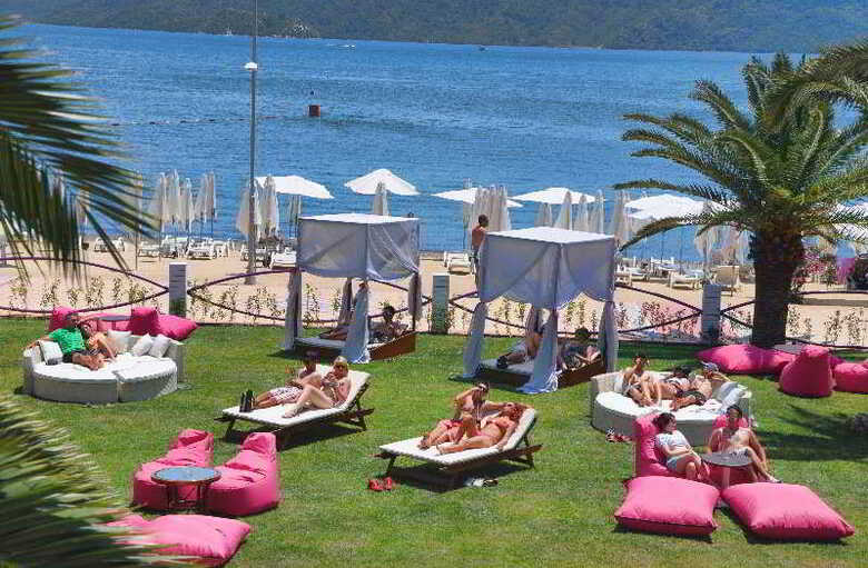 Hotel Boutique Dora Beach