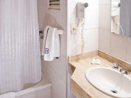 Balfer Hotel