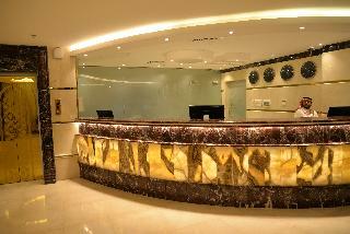 Hotel Crown Town