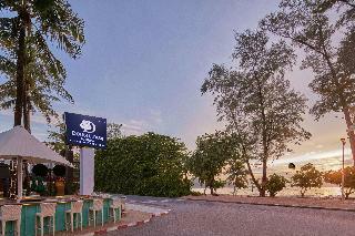 Hotel Banthai Beach Resort & Spa