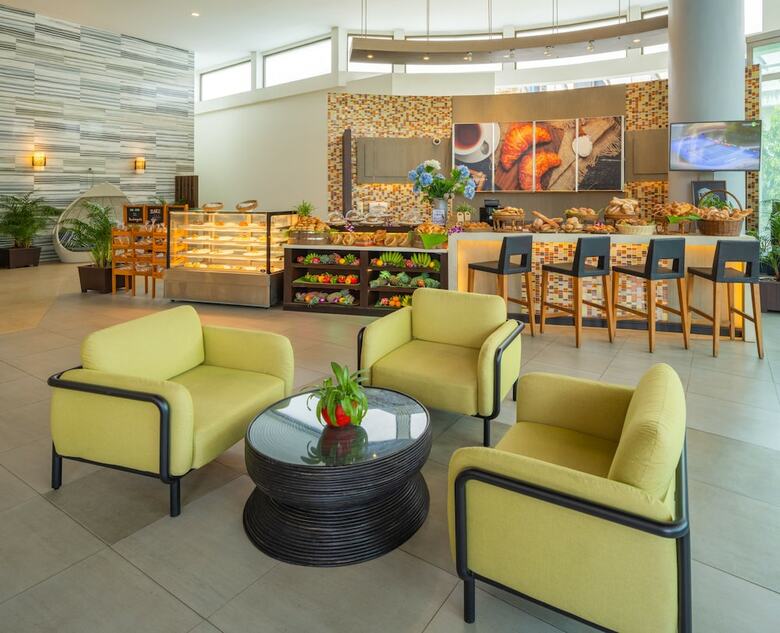 Hotel Deevana Plaza Phuket