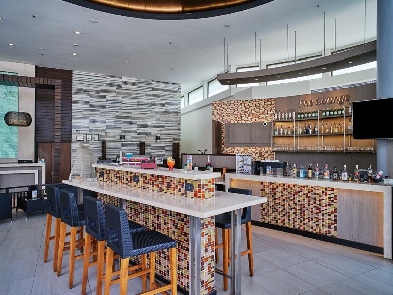 Hotel Deevana Plaza Phuket