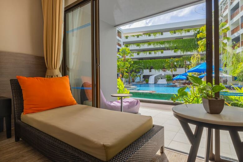 Hotel Deevana Plaza Phuket