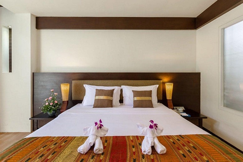 Hotel Thara Patong Beach Resort & Spa