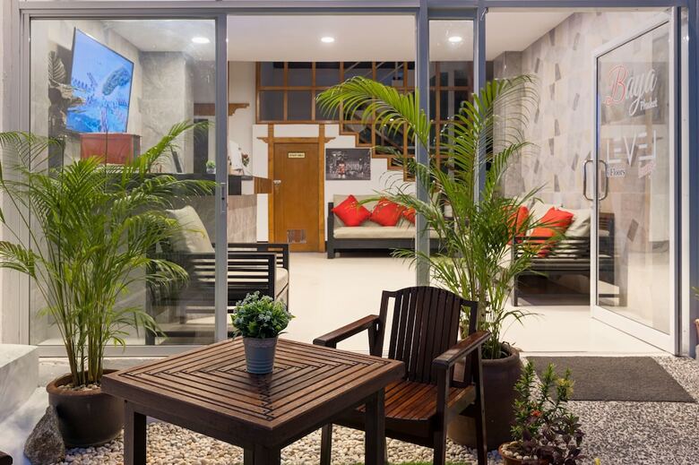 M-narina Hotel