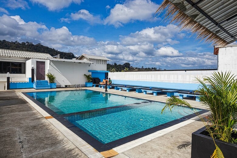 M-narina Hotel