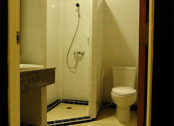 Aspery Hotel