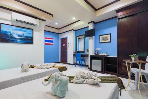 Posada Grand Orchid Inn