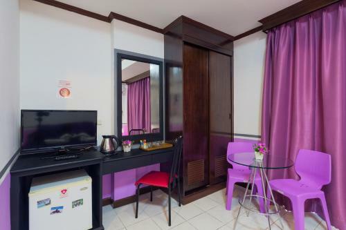 Posada Grand Orchid Inn