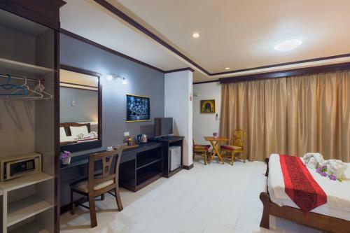 Posada Grand Orchid Inn