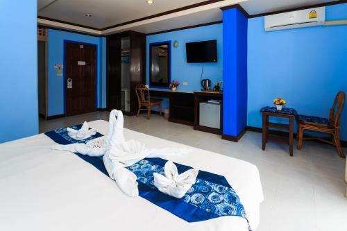 Posada Grand Orchid Inn