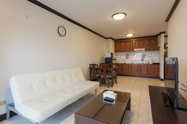 Apartamentos Patong Tower By United 21 Thailand