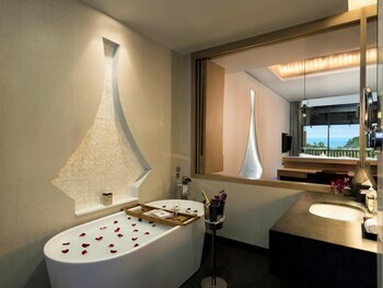Hotel Avista Hideaway Resort & Spa - Phuket