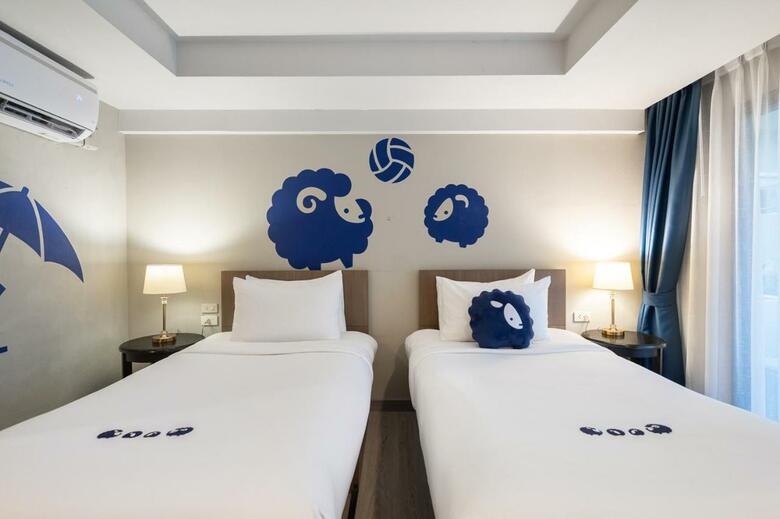 Hotel White Sand Resortel, Patong