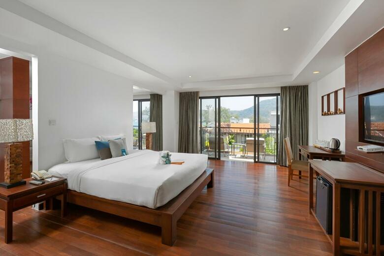 Hotel Baan Laimai Beach Resort
