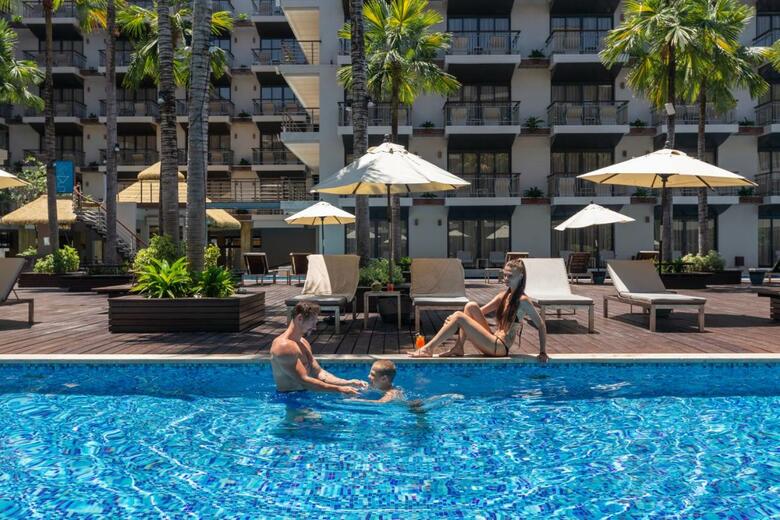 Hotel Baan Laimai Beach Resort