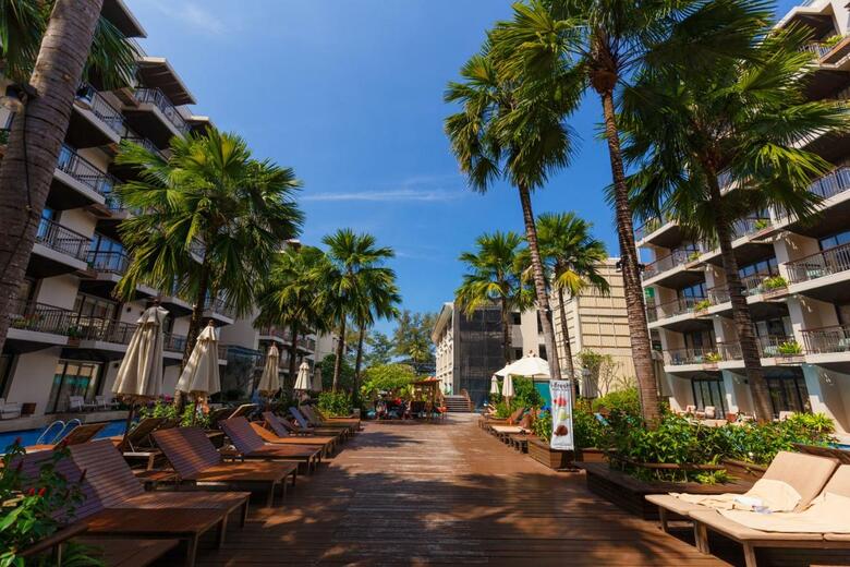 Hotel Baan Laimai Beach Resort
