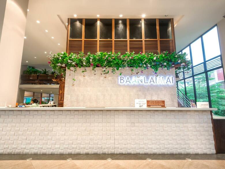 Hotel Baan Laimai Beach Resort