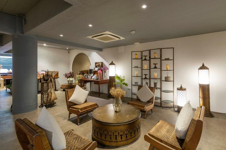 Hotel Baan Laimai Beach Resort