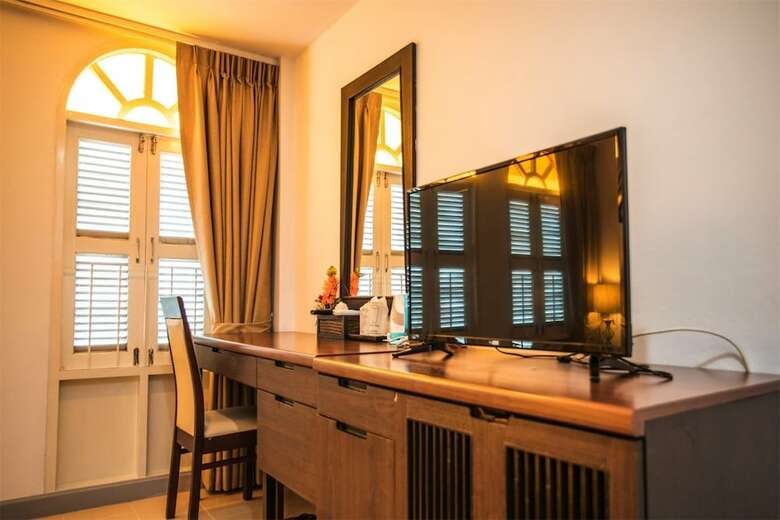 Hostal Sino House Patong