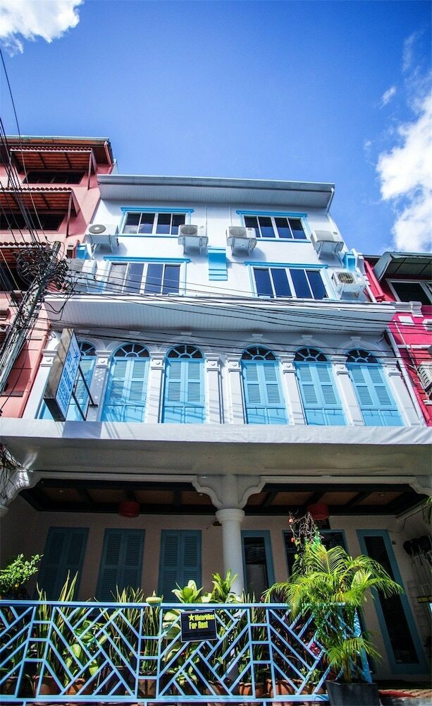 Hostal Sino House Patong