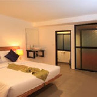 We Hotel @ Sansabai